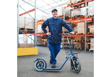 bedrijfsstep ESLA SCOOTER 4102 BLAUW - Stepshop.nl