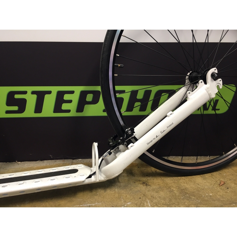 SALE - KICKBIKE RACE MAX 28/28 WHITE