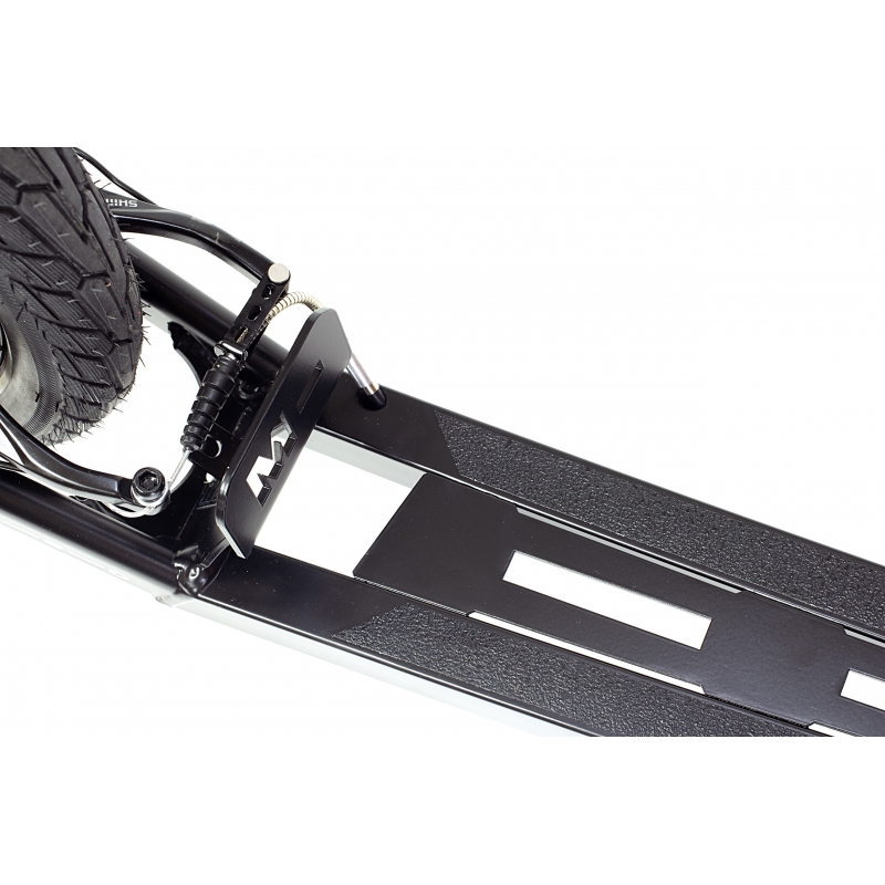 vouwstep luchtbanden MIBO MASTR 16/16 BLACK - Stepshop.nl