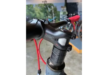 KICKBIKE RACE MAX 28/28 BLACK LIMITED KICKBIKE RACE MAX 28/28 BLACK LIMITED