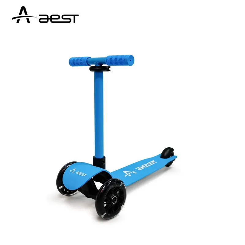AEST Kids scooter blue