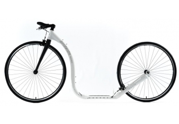 KICKBIKE RACE MAX 28/28 Weiss Sportroller - Stepshop.nl